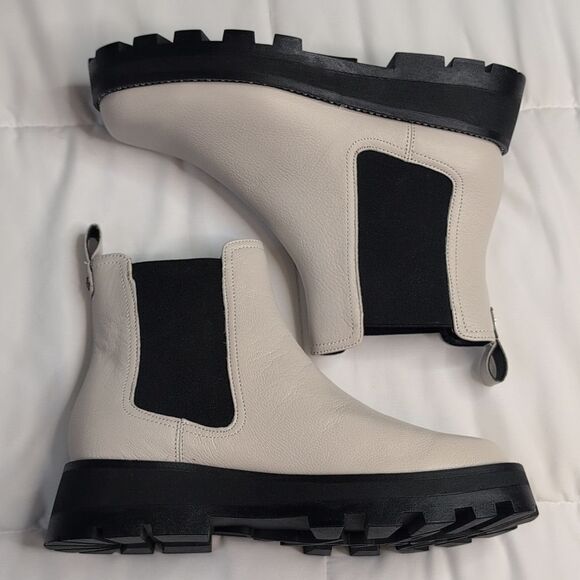 Karl Lagerfeld Size 9 Mayde Cream Leather And Rhinestone Trimmed Boots, NEW - Picture 9 of 14